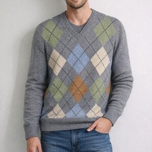 Brooks Brothers Argyle Lambs Wool GrandpaCore V-Neck Sweater Size Medium
